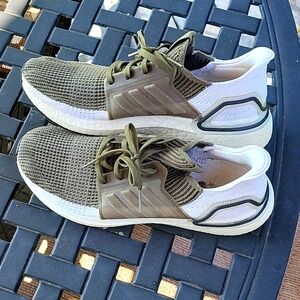 Like New Adidas Ultraboost 19, Style F35243, Sz. 12